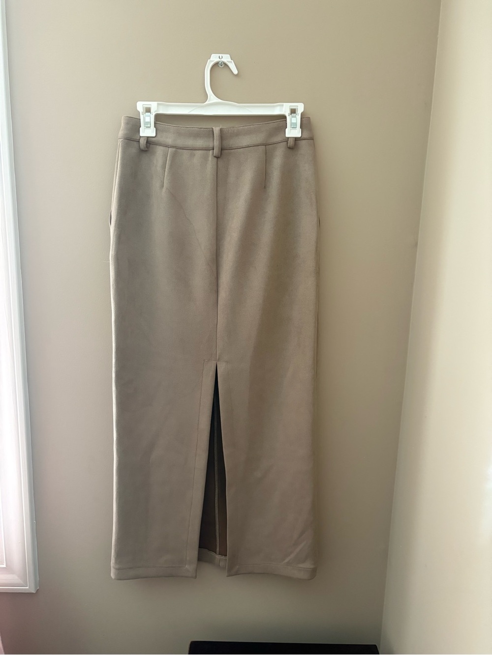 Forever 21 Classic High-Waist Straight Midi Skirt - Taupe - Picture 3 of 4